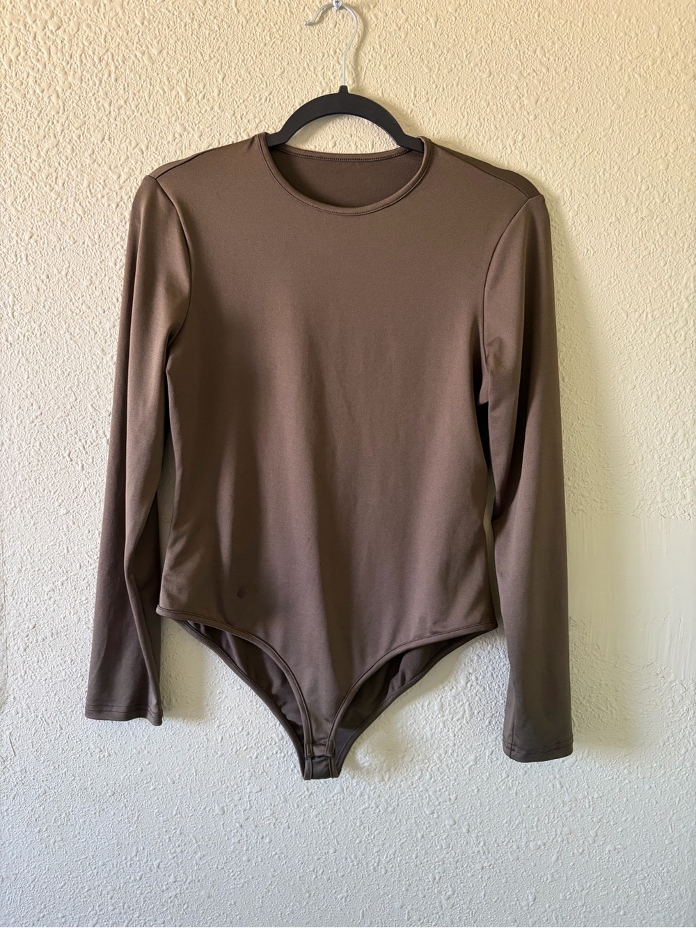 Kids Long Sleeve Brown One-Piece Bodysuit Women’s Size L